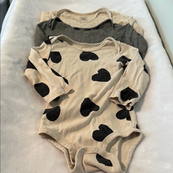 Carter's Other - Carter’s Heart Patterned Cream and Black Kids One Piece set of 3